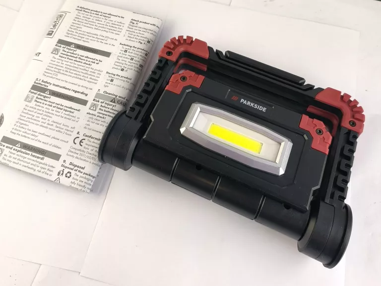 REFLEKTOR LED SKŁADANY PARKSIDE 2X5W NA BATERIE