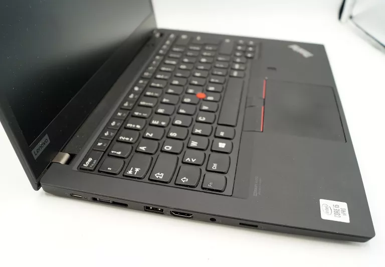 LAPTOP LENOVO THINKPAD T14/ I5/ 16 GB RAM/SSD 256 GB /WIN11