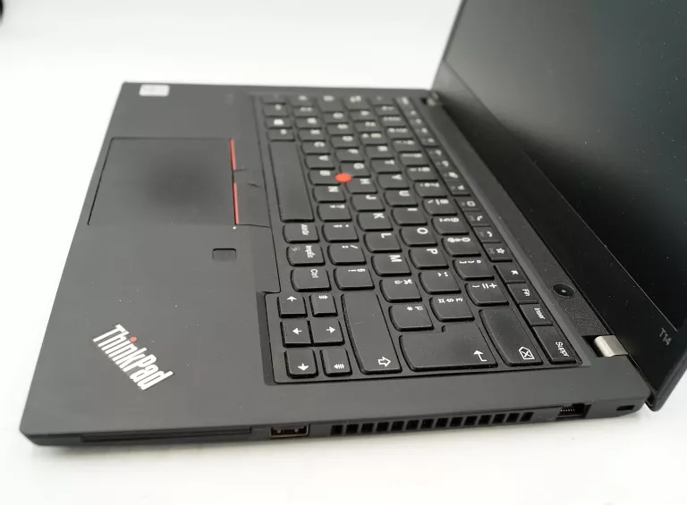 LAPTOP LENOVO THINKPAD T14/ I5/ 16 GB RAM/SSD 256 GB /WIN11
