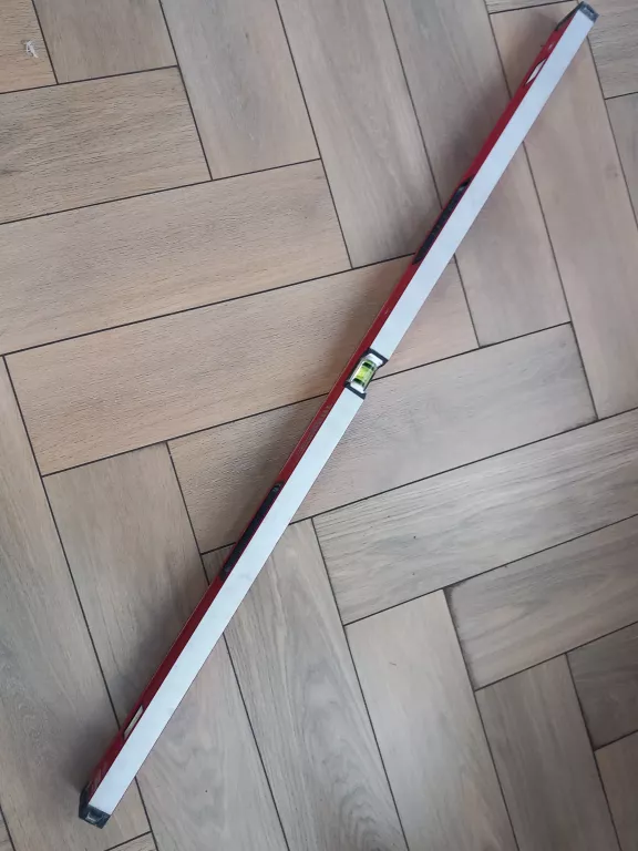 POZIOMICA MILWAUKEE REDSTICK MLBX48 122CM