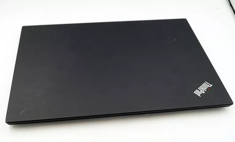 LAPTOP LENOVO THINKPAD T14/ I5/ 16 GB RAM/SSD 256 GB /WIN11