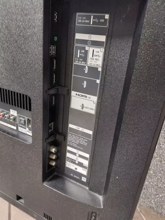 TELEWIZOR SONY KD-55XG8596 +PILOT/BRAK PODSTAWY/MAŁA SKAZA