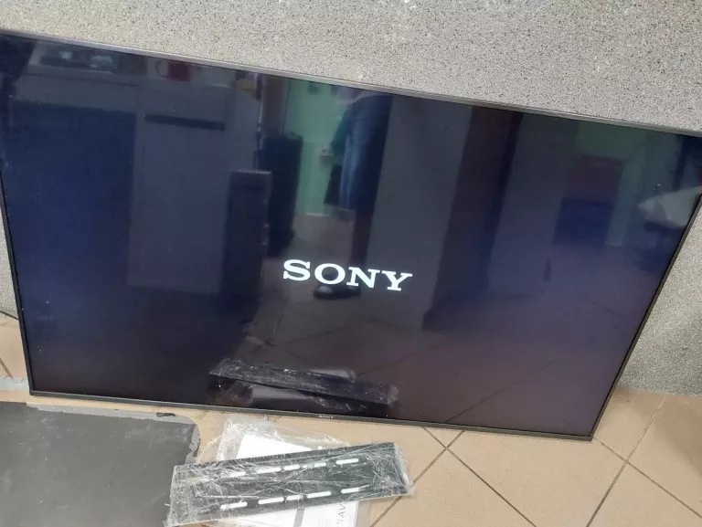 TELEWIZOR SONY KD-55XG8596 +PILOT/BRAK PODSTAWY/MAŁA SKAZA