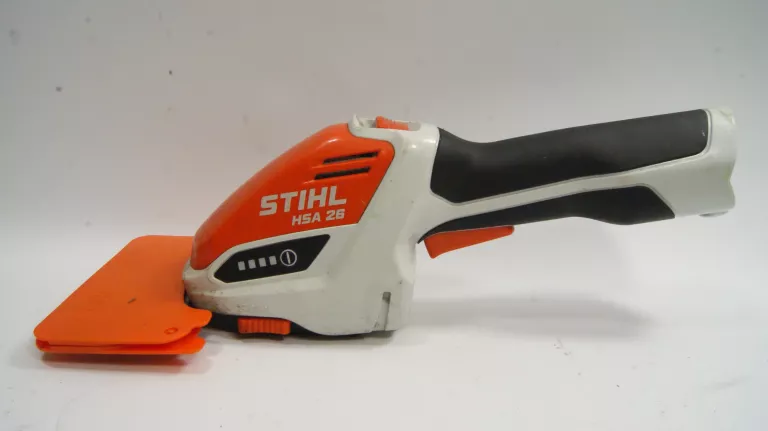 AKUMULATOROWE NOŻYCE STIHL HSA 26 W POKROWCU +SEKATOR FISKARS