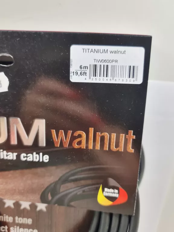 KABEL MUZYCZNY TITANIUM WALNUT 75PF/M 6M