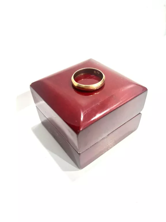 ZŁOTA OBRĄCZKA 585 4,48G