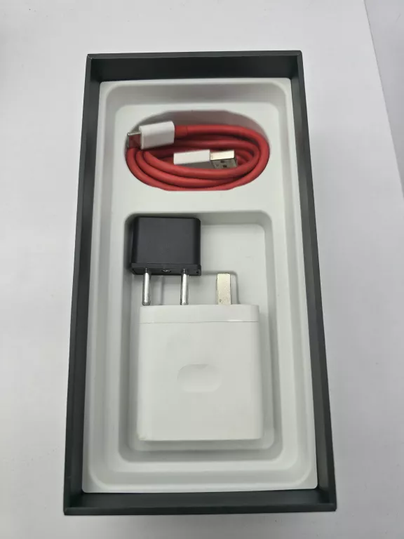 TELEFON ONEPLUS 12 / 16/512GB KPL
