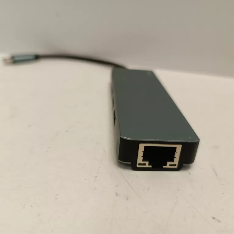 HUB USB-ETHERNET NA TYP-C ROHS