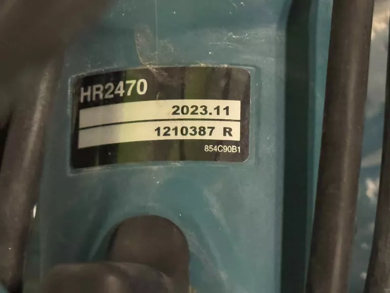 MŁOTOWIERTARKA MAKITA HR2470 2023R.