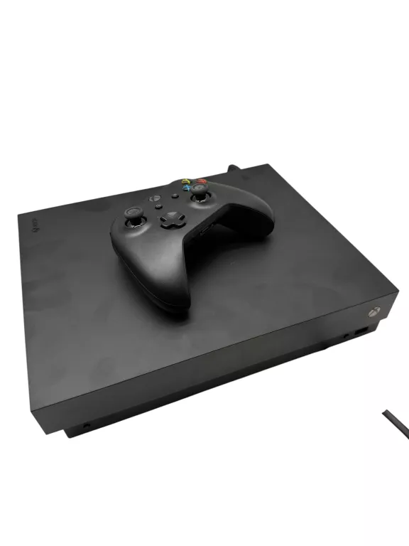 KONSOLA XBOX ONE X 1 TB PAD