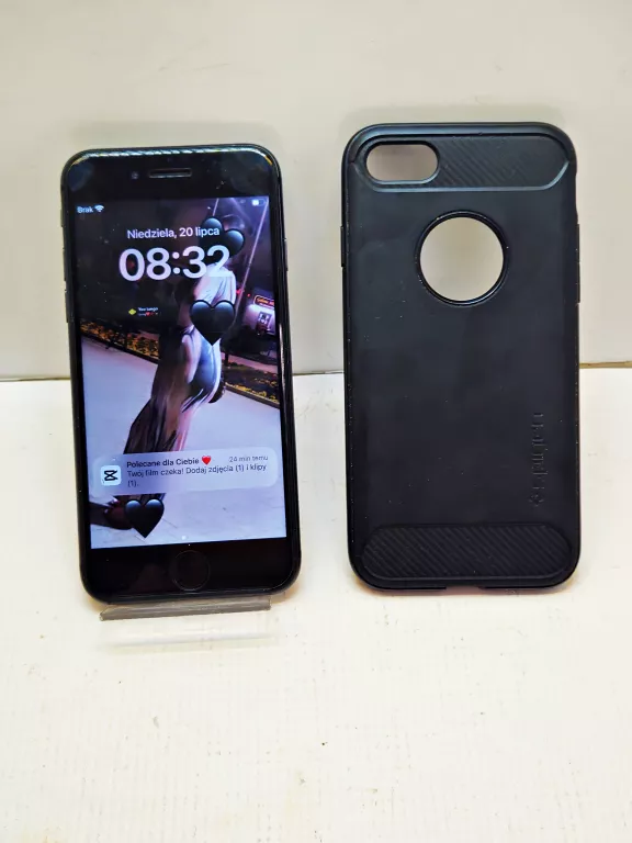 TELEFON APPLE IPHONE 8 64 BAT78% ETUI (PĘKNIETY EKRAN)