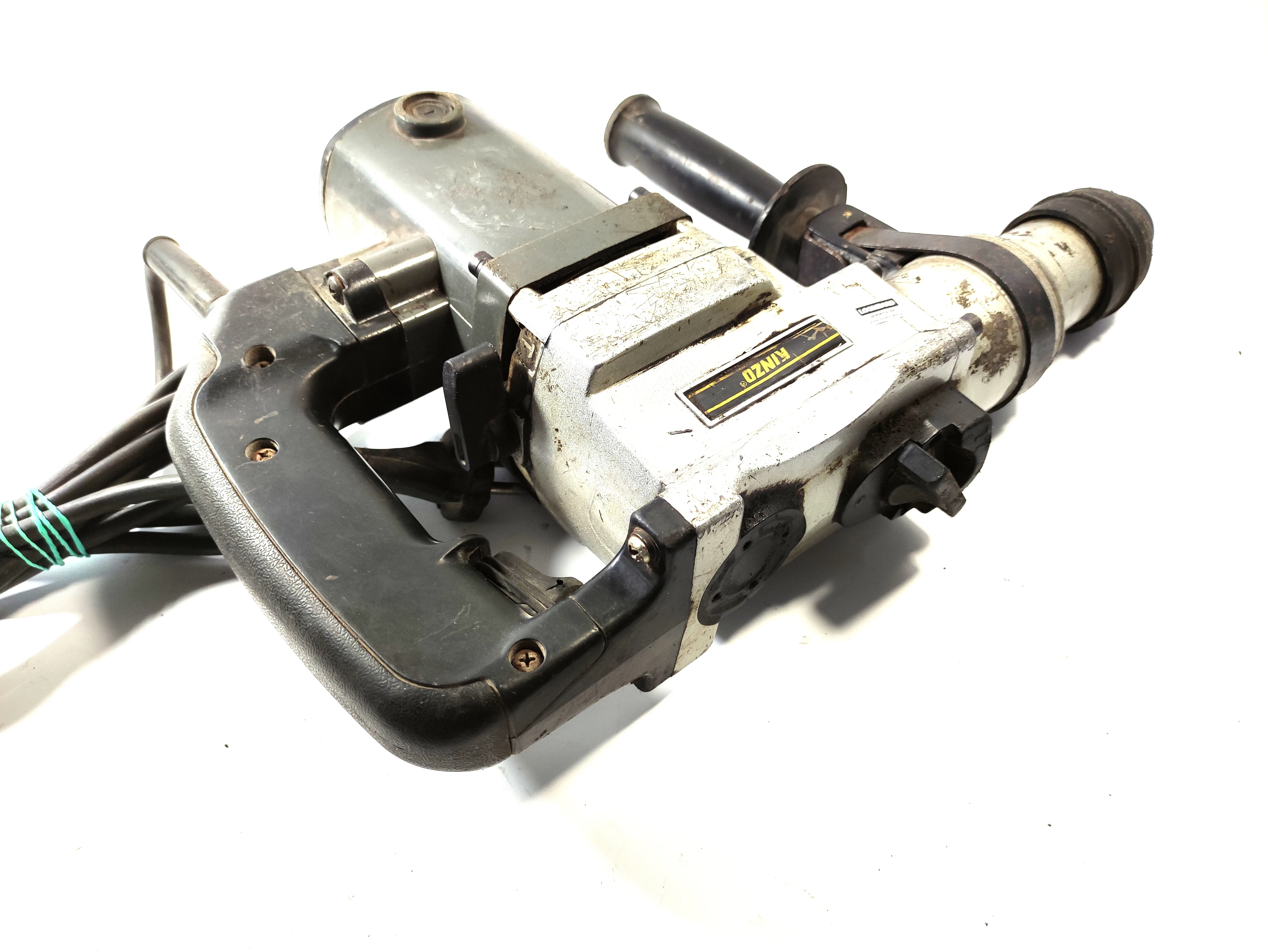 mlotowiertarka-kinzo-25c20-stan-11323-2