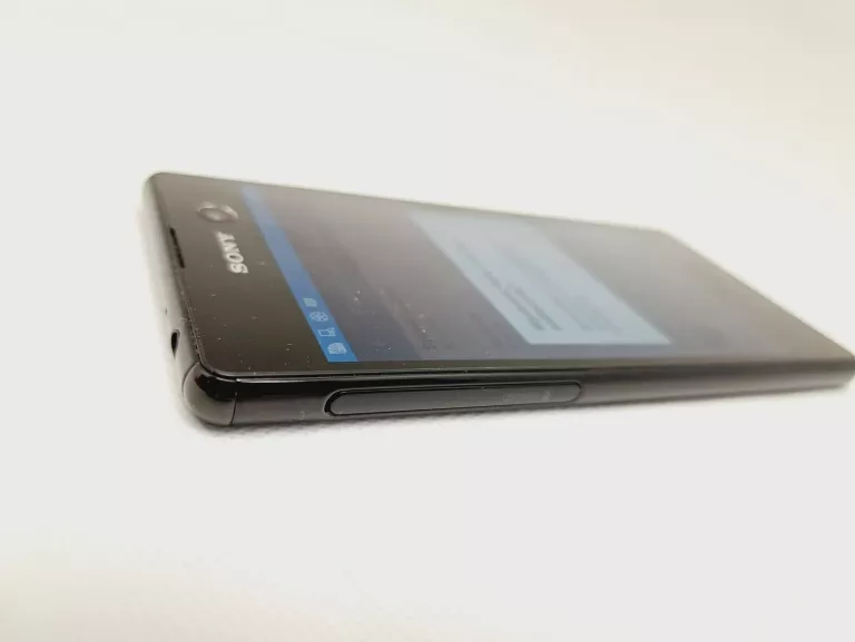 TELEFON SONY XPERIA M5 16 GB