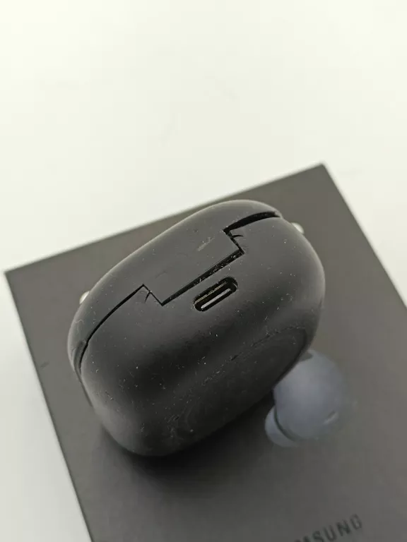 SŁUCHAWKI BEZPRZEWODOWE SŁUCHAWKI GALAXY BUDS2 PRO