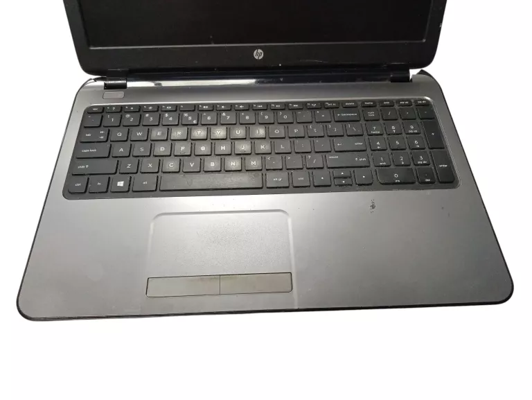 laptop-hp-255-g3-zasilacz-przekatna-ekranu-1560