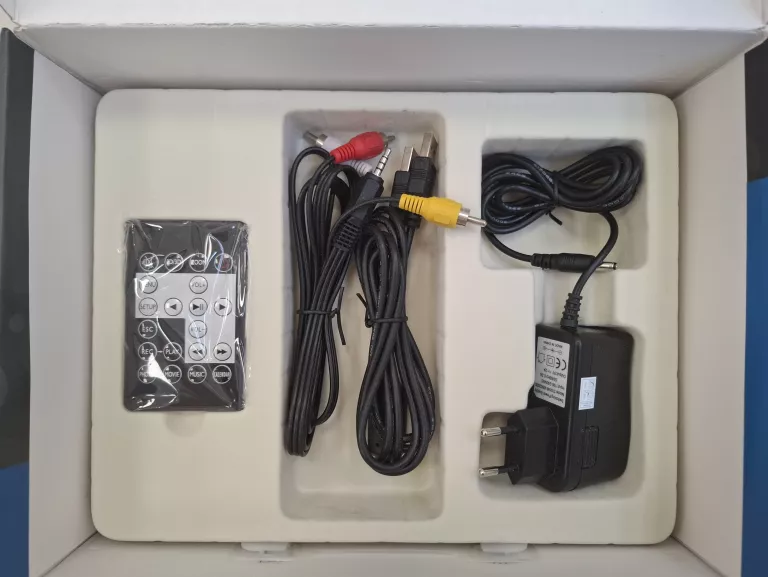 ELEKTRONICZNA RAMKA DO ZDJĘĆ