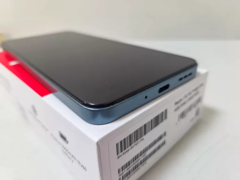 SMARTFON XIAOMI REDMI 13C 4 GB / 128 GB 4G (LTE) STAN BDB!