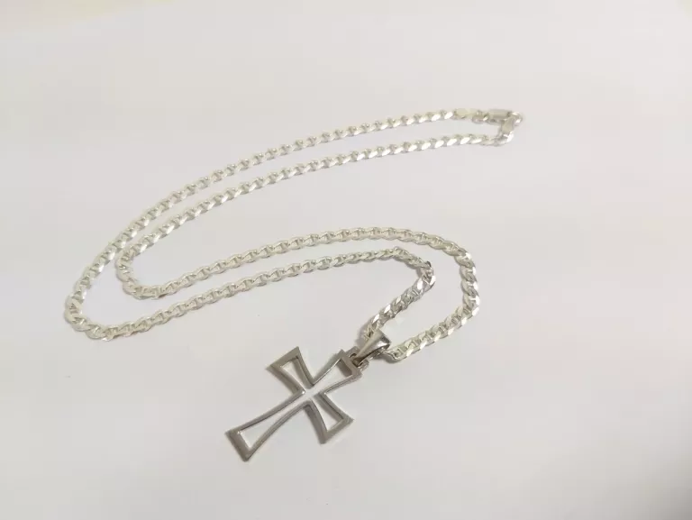 SREBRNY ŁAŃCUSZEK 45CM SPLOT GUCCI Z KRZYŻEM