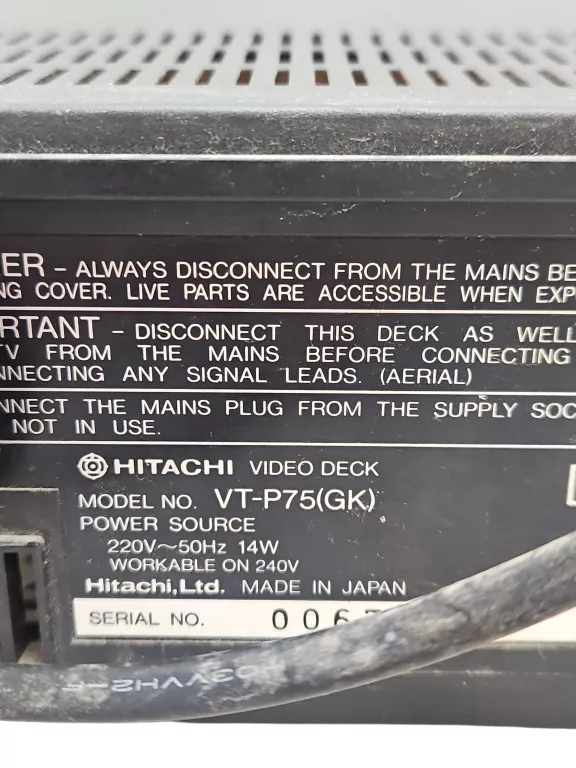 ODTWARZACZ KASET VHS HITACHI VT-P75(GK)