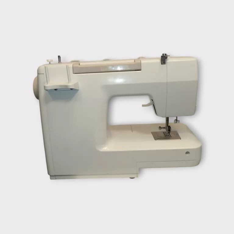 MASZYNA DO SZYCIA HUSQVARNA E20