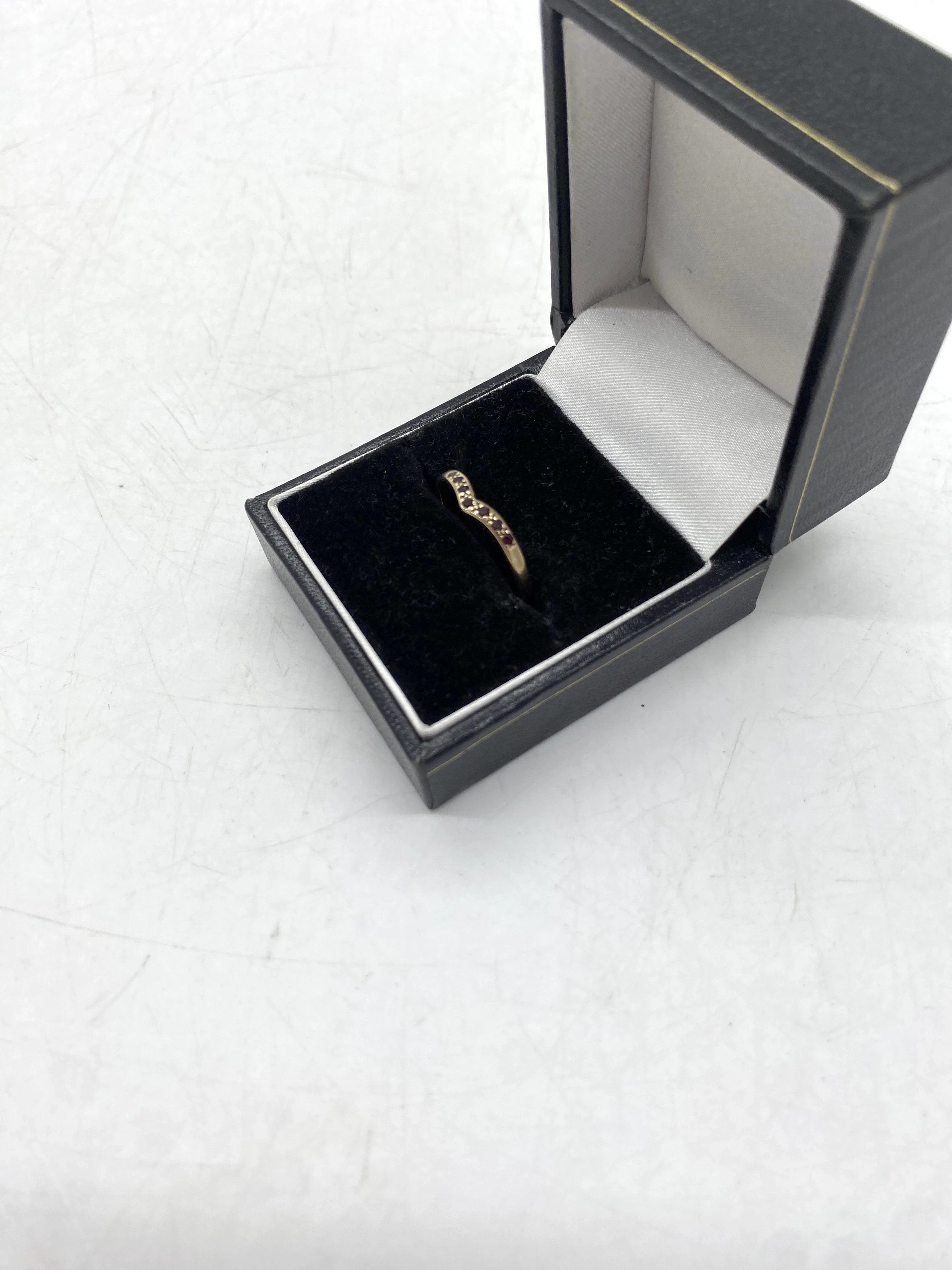 wyrob-jubilerski-uzywany-zloty-pierscionek-143-585-rodzaj-2205-2