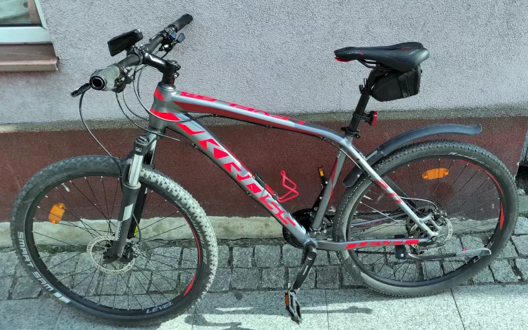 ROWER KROSS LEVEL 2.0 RAMA 18''/M KOŁA 27,5