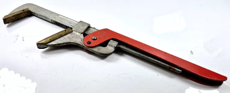 KLUCZ ZACISKOWY 300MM ALARM WERKZEUGE 13005