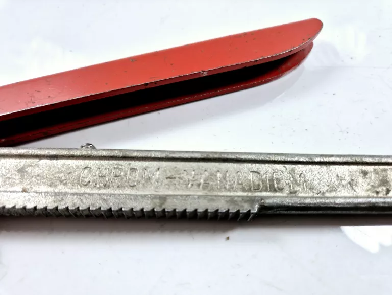 KLUCZ ZACISKOWY 300MM ALARM WERKZEUGE 13005