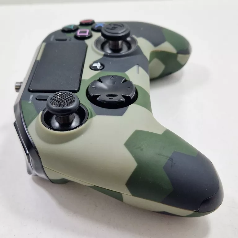 PAD PS4 NACON REVOLUTION UNLIMITED PRO GREEN CAMO