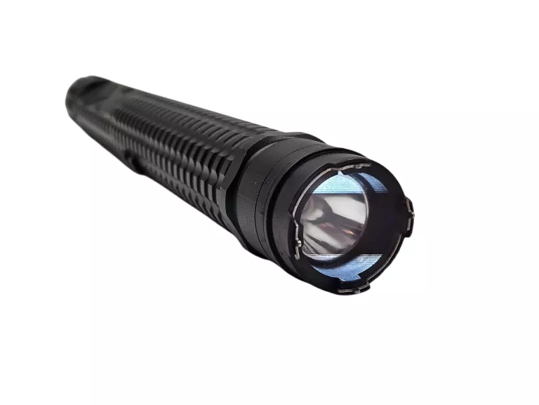 PARALIZATOR ELEKTRYCZNY PIRANHA SHOCK XTREME 8 MV Z LATARKĄ 300LM | PAŁKA