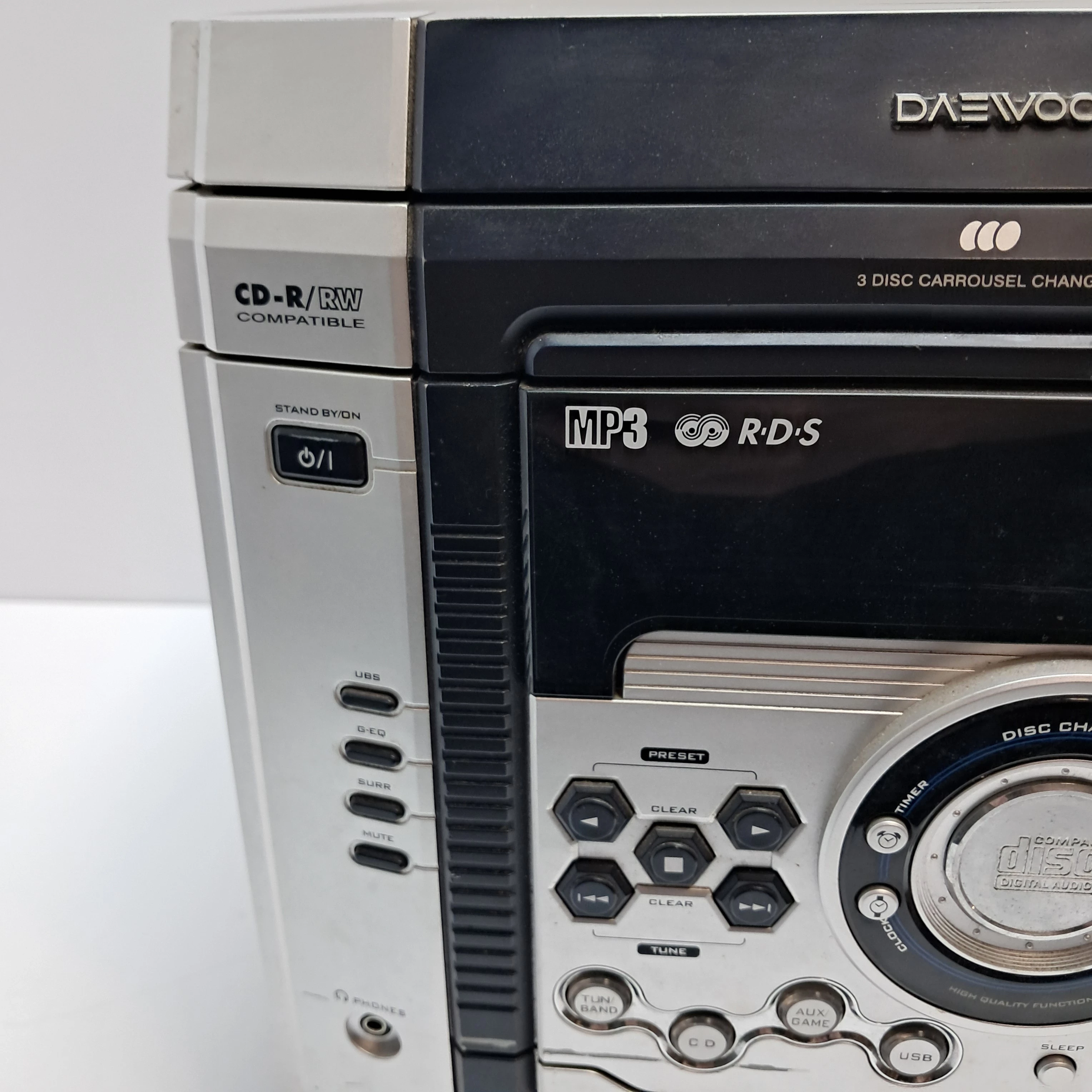 mini-wieza-daewoo-xg-646u-rodzaj-odtwarzanych-nosnikow-226238-1