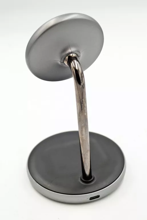 MAGNETYCZNA ŁADOWARKA BEZPRZEWODOWA EPICO 2W1