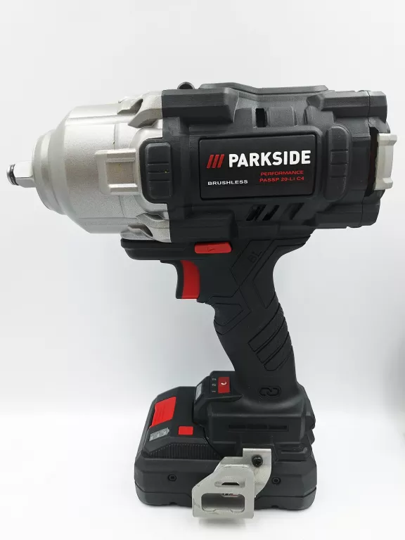 KLUCZ UDAROWY PARKSIDE PASSK 20-LI C4 + AKUMULATOR+ ŁAD