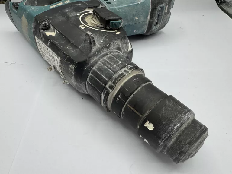 MŁOTOWIERTARKA MAKITA DHR243RTJ + WALIZKA