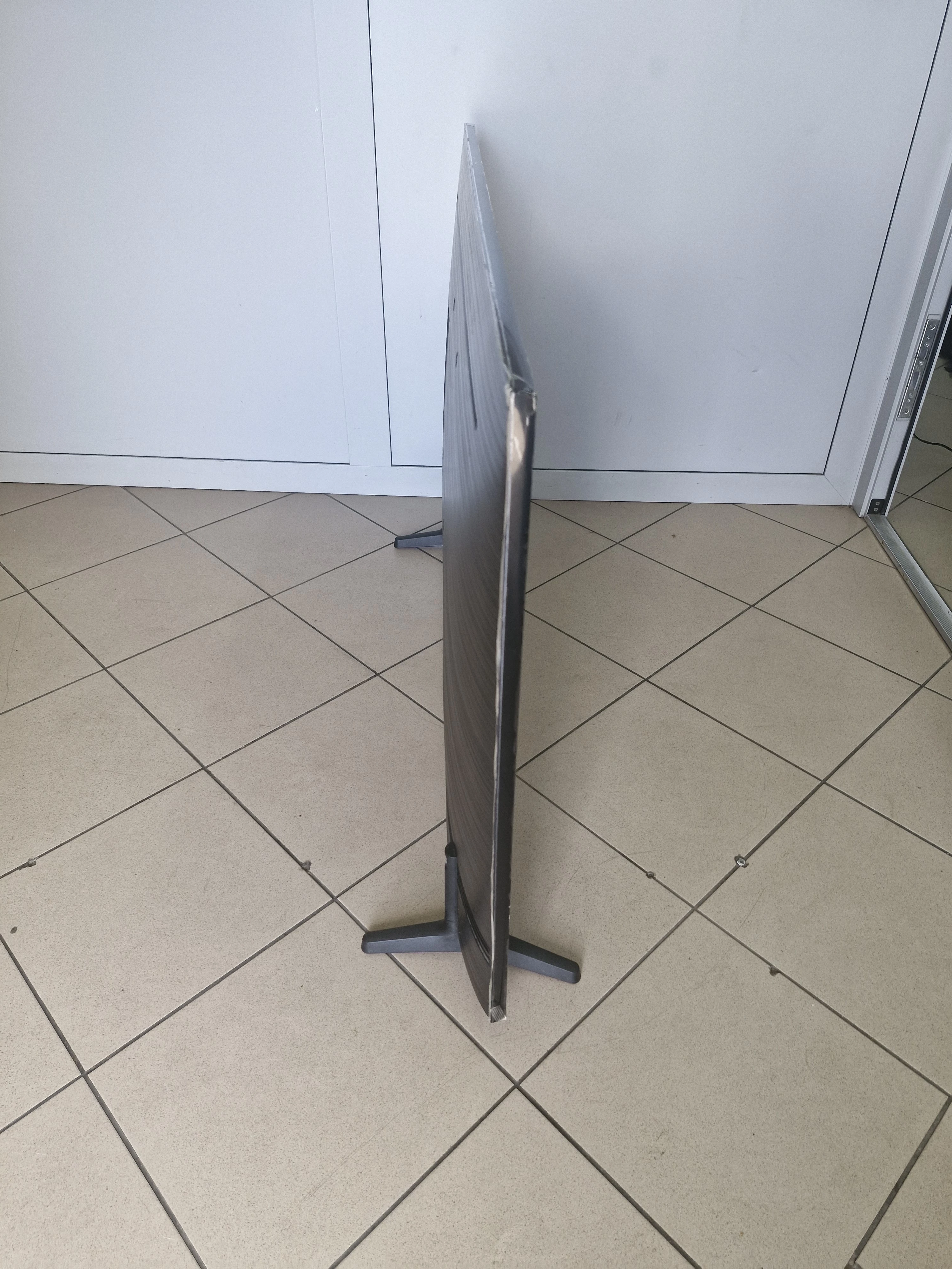 telewizor-samsung-ue50nu7092u-50-led-4k-uhd-smart-tv-typ-telewizora-211486-250142