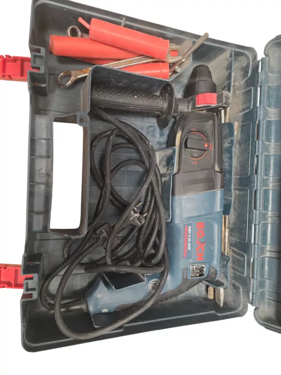 MŁOTOWIERTARKA GBH 2-26 DRE BOSCH SDS PLUS 800W
