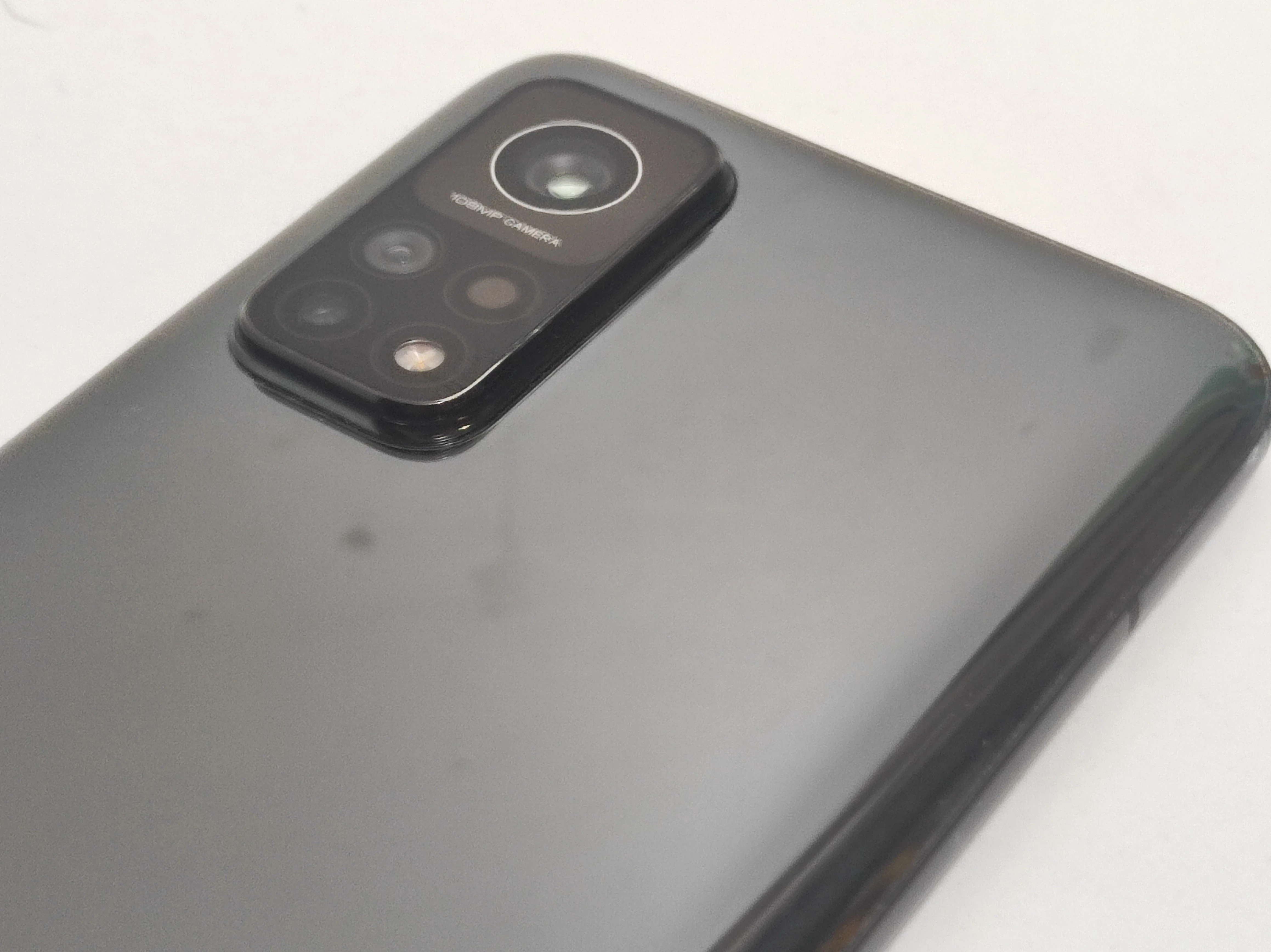 telefon-xiaomi-mi-10t-pro-256gb-okazja-kod-producenta-30129