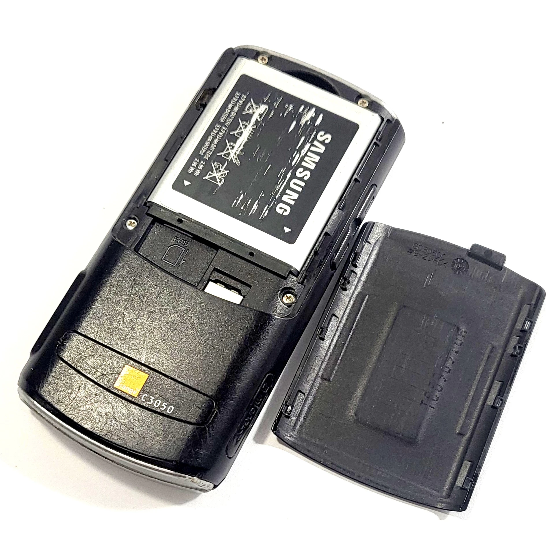 telefon-komorkowy-samsung-gt-c3050-16-mb-16-mb-3g-czarny-kod-producenta-gt-c3050