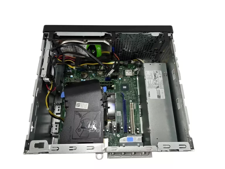KOMPUTER DELL VOSTRO 3888 I3-10100 256 GB SSD 8 GB RAM