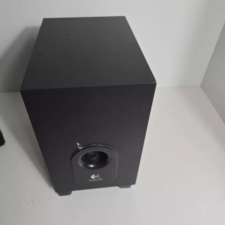 ZESTAW GŁOŚNIKÓW KOMPUTEROWYCH LOGITECH X-540