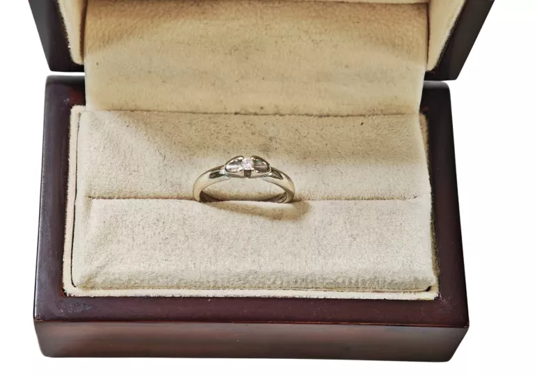 zloty-pierscionek-p58526gr14-pilsudskiego-4c-legionowo