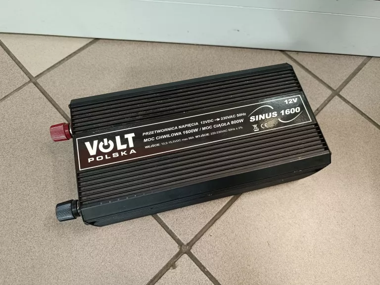 PRZETWORNICA PRĄDU NAPIĘCIA SINUS 12V 230V 1600W