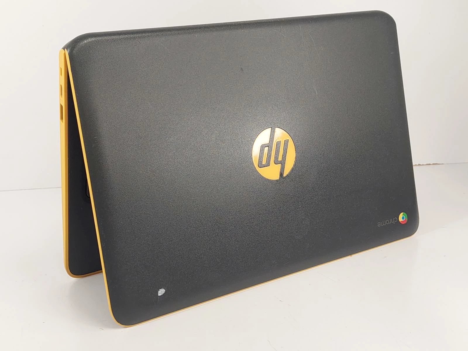 laptop-hp-chromebook-11a-g6-ee-14-amd-a4-4-gb-32-gb-rozdzielczosc-px-4474-60