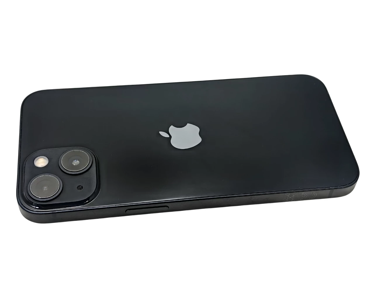 apple-iphone-13-5g-128gb-midnight-bat100-zablokowany-przekatna-ekranu-610