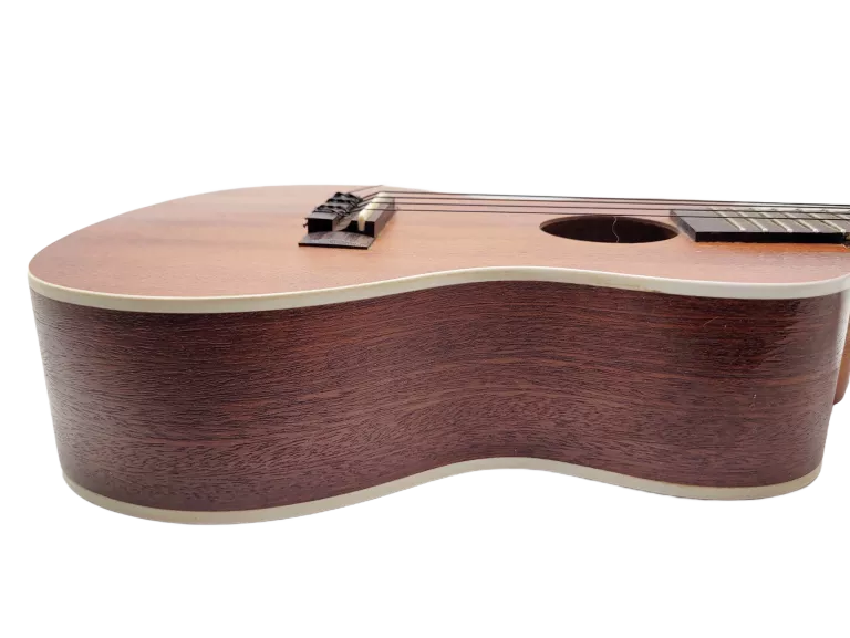 UKULELE KONCERTOWE LANIKAI LU-21C
