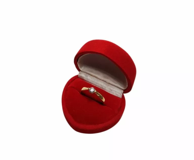 ZŁOTY PIERŚCIONEK 585 1,72G R-18