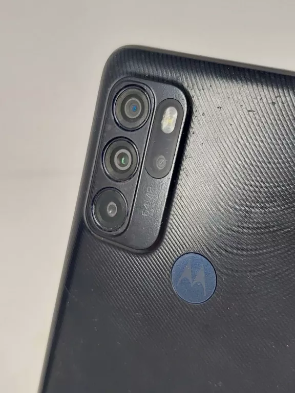 SMARTFON MOTOROLA MOTO G60 6 GB / 128 GB 4G (LTE) CZARNY
