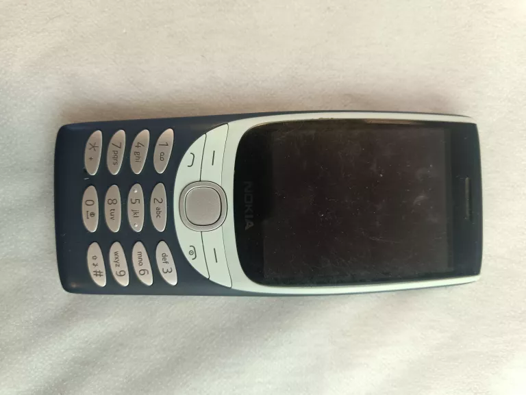 TELEFON NOKIA 8210