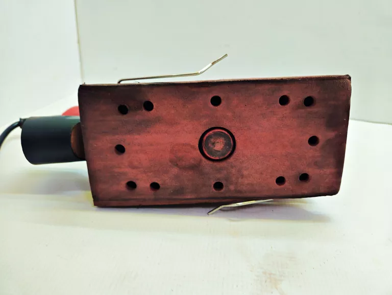 SZLIFIERKA OSCYLACYJNA PERFORMANCE POWER PTSS135C PUDEŁKO