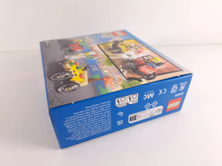 LEGO CITY 60458 ZESTAW WYŚCIGÓWEK: PIZZA KONTRA WÓZ STRAŻACKI